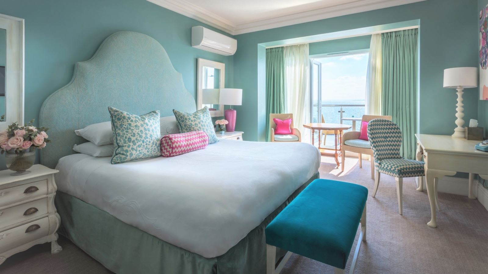 Hotel Room with Double Bed and Balcony at Roslin Beach Hotel in Southend, Essex